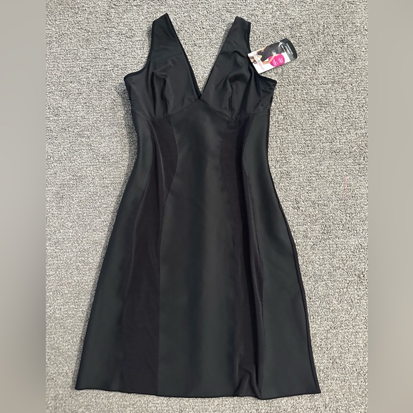 NWT - Secret Under Control Shape Wear Dress Slip - Black - Size Large - Picture 2 of 4